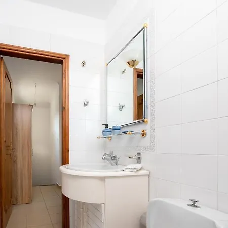 To Pyrgaki コス・タウン