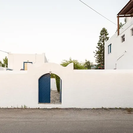 To Pyrgaki * コス・タウン