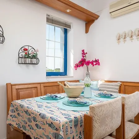 Apartament To Pyrgaki